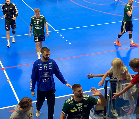 Marcus Norrbrink, nye målvakten Martin Nagy och OV vandrar lugnt vidare mot tuffare motstånd i cup och serie.