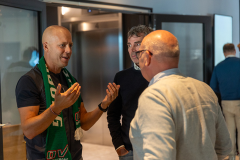 “Jag är inne på sjätte säsongen nu som en av ledarna i F14 och så ingår jag i marknadsgruppen och jobbar med att utveckla våra egna turneringar”, berättar Niklas Carlson.
