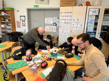Läxhjälp på flera skolor i Helsingborg – en del av OHS.